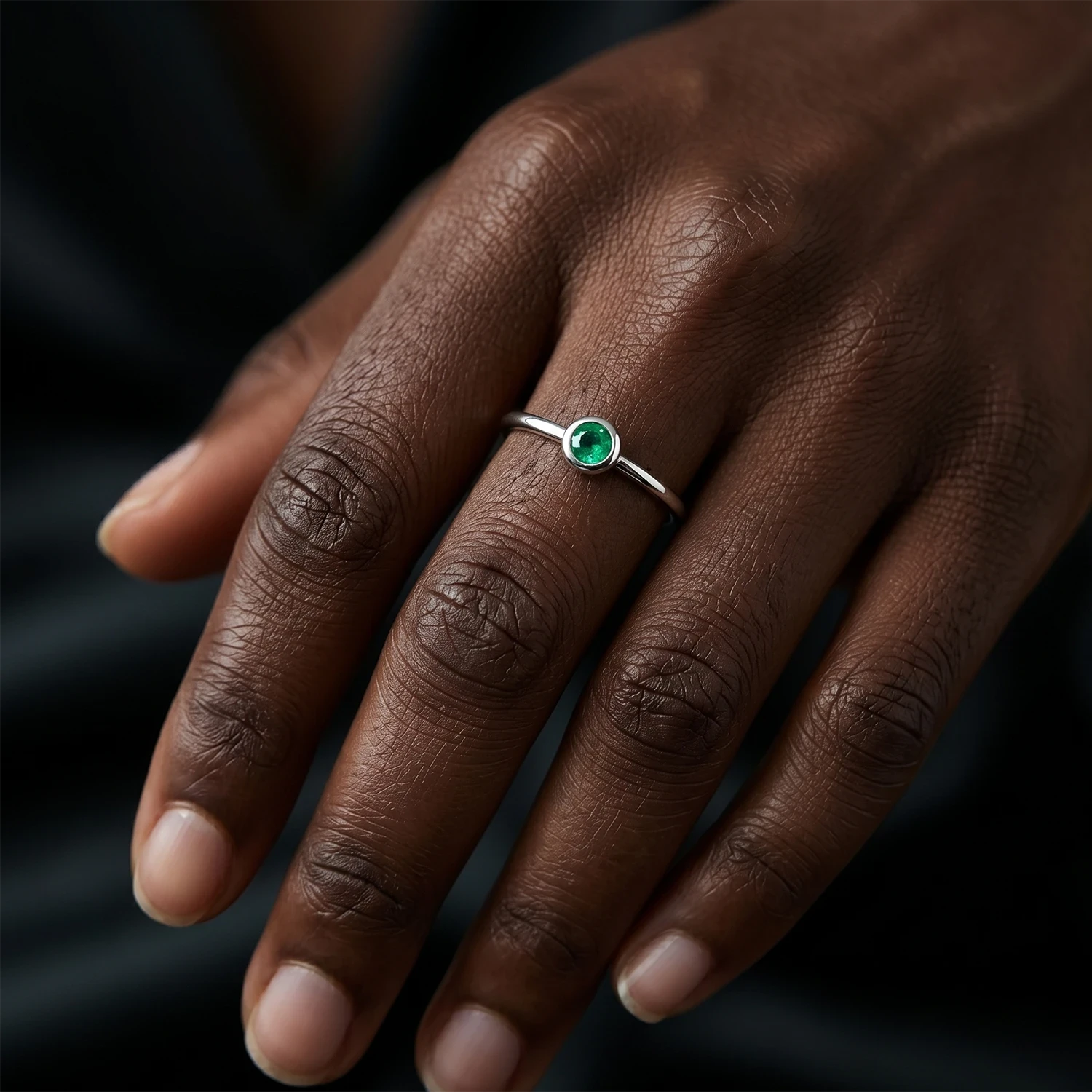Rich Green Emerald Serene Circle Ring
