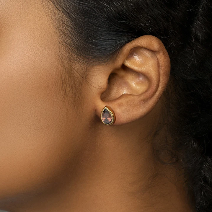 Teardrop smoky quartz stud in 18K Gold Plated