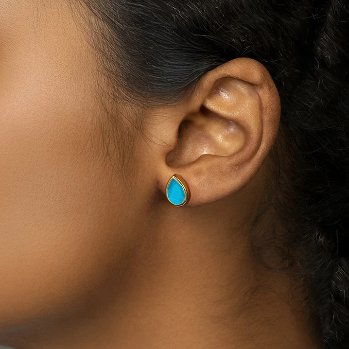 Natural Turquoise Solitaire stud earrings