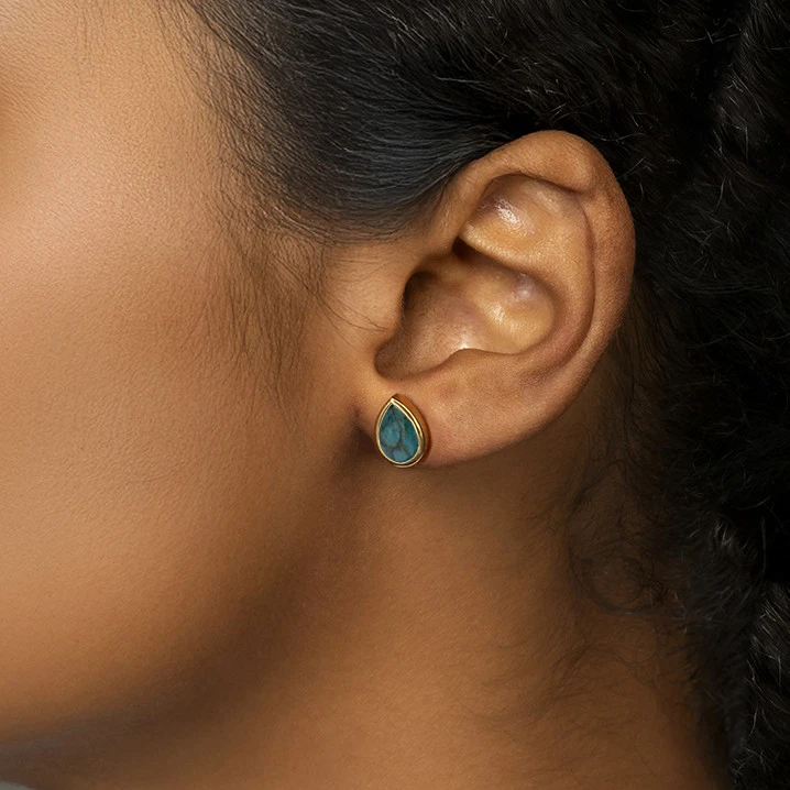 Labradorite pear shape cut stud earrings