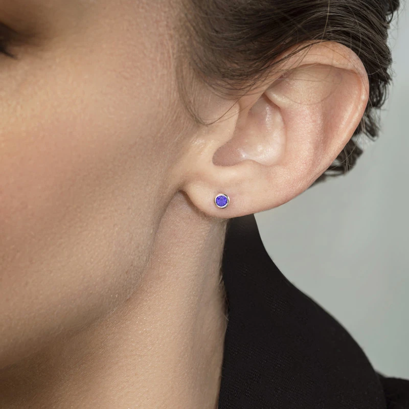 Tanzanite Tiny stud earrings