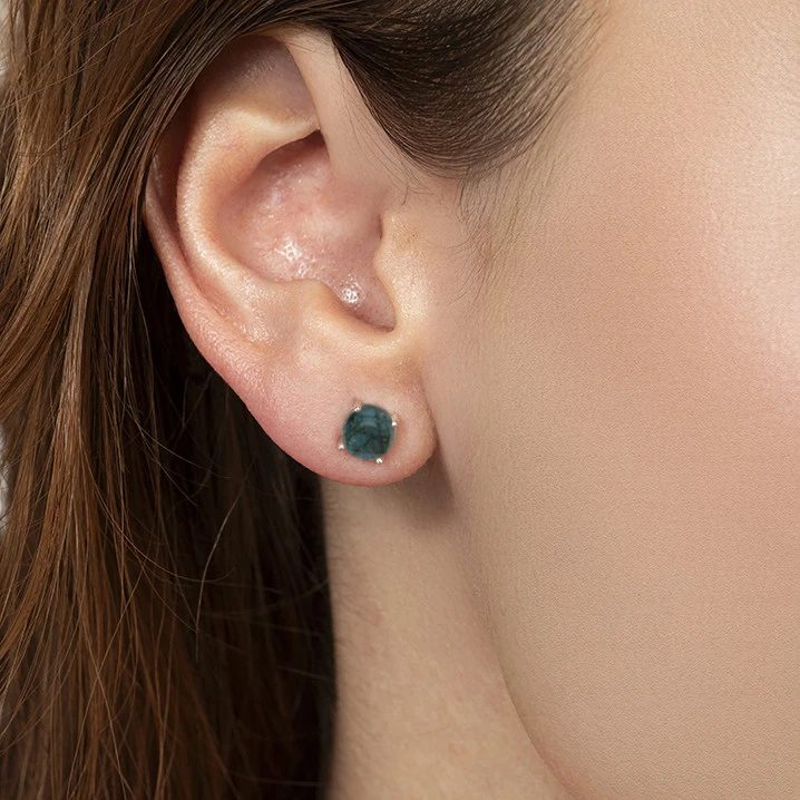 Labradorite stud earrings